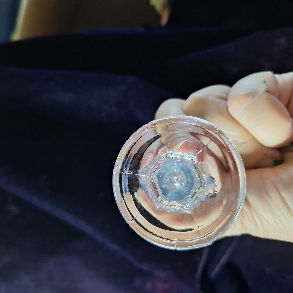 Elegant Clear Glass Vase
